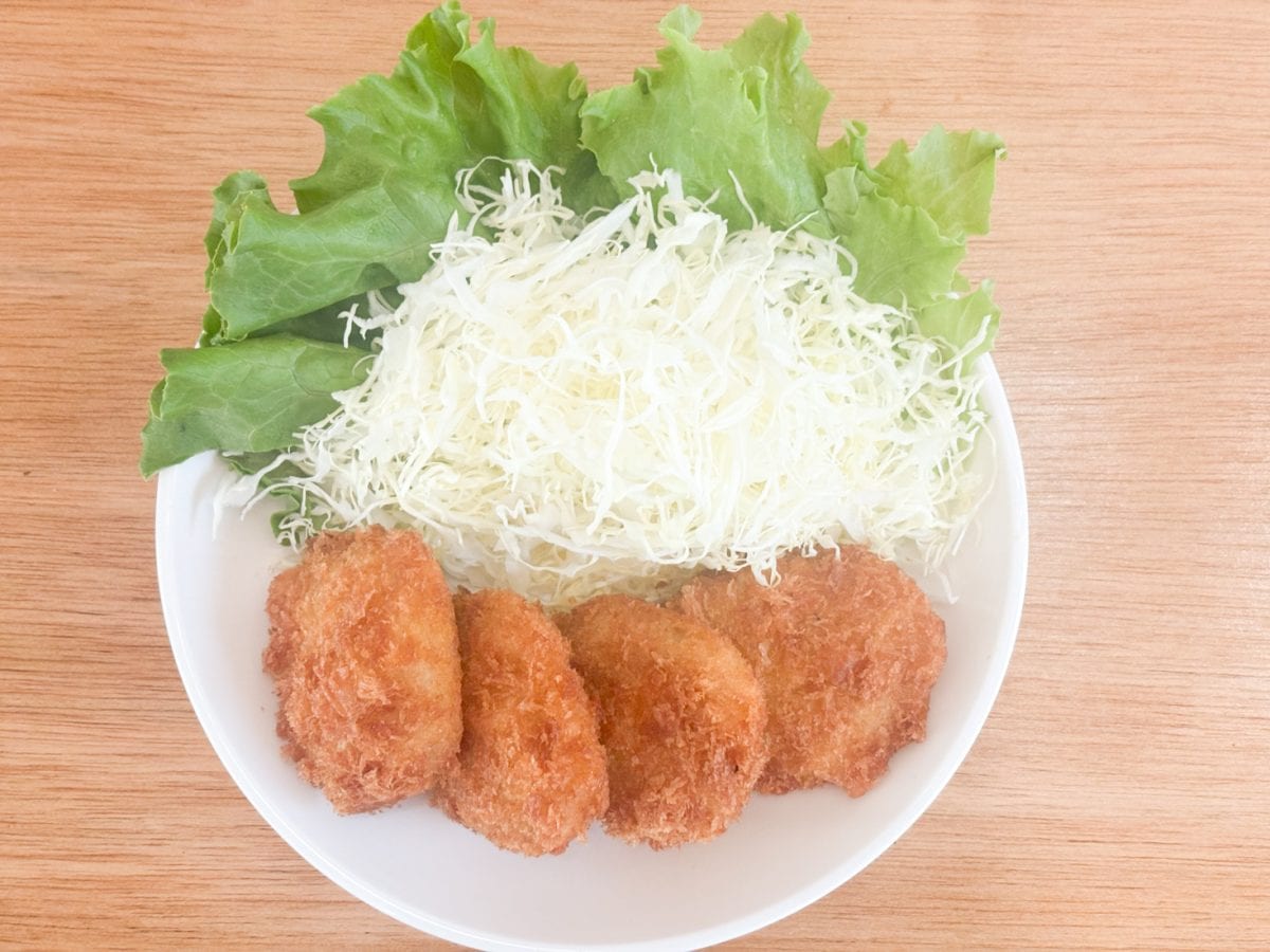 「サクッとやわらか・極上ヒレかつ」は油っぽくないので4個ペロリと食べられちゃいます