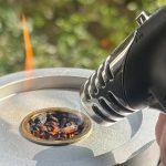 第1位　「5分で高級熟成ウイスキーに早変わり!?」4000円を切るアルミダイキャスト製のカクテルスモーカーでウイスキーとナッツを燻製してみた