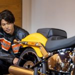日頃から各メディアなどで「ハーレーに乗ってみたい」「免許を取りに行きたい」と語っている内田篤人氏