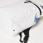 ラフター パック　「両サイドに大きなポケットを装備。オープン仕様で、気軽にモノを出し入れできる」