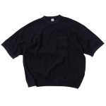ヘルスニット「コットンニット クルーポケット」￥13,200／ブラック