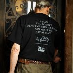 ショット×ゴッドファーザー「クラシックカー Tシャツ」￥13,200／3色展開（ブラック、グレー、ホワイト）