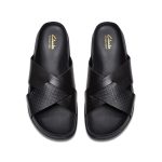 クラークス「トーフォードクロス」￥17,600／ブラック