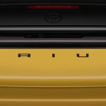 ブラックエンブレム（トヨタロゴ）、「PRIUS」エンブレム、「PHEV」エンブレム