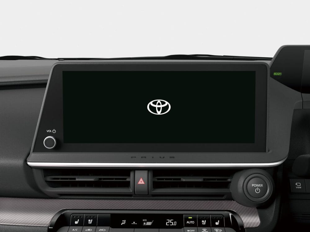 人気のメーカーオプションの標準装備化魅力と価値を向上