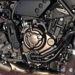 688ccの水冷直列2気筒エンジンを搭載