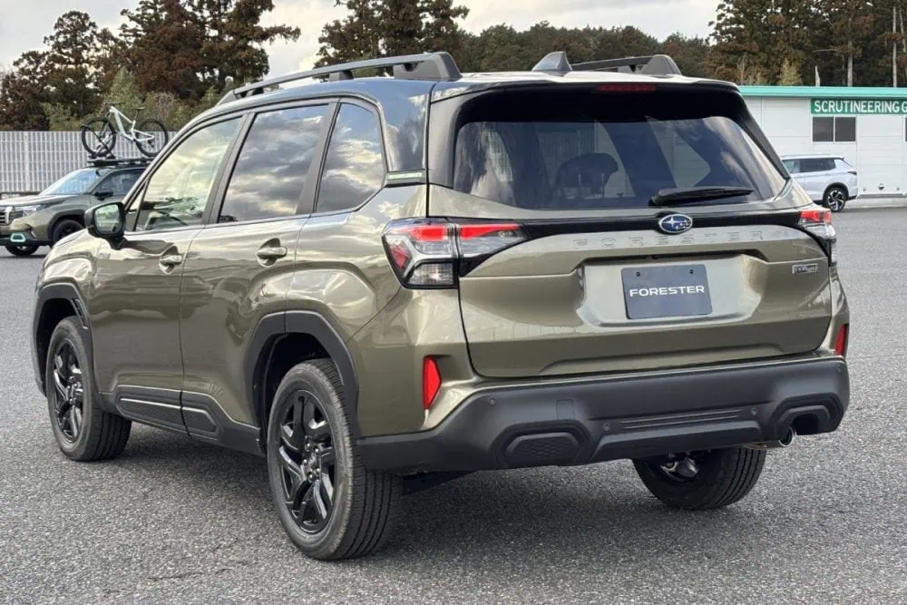 第2位　「ランクルにも負けてない！」いま一番使えるスバルのSUV…びっくり上質＆高級化した“新型フォレスター”がマジで欲しくなってきた！『小沢コージの遊べるクルマ』