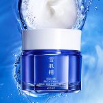 コーセー　雪肌精　薬用雪肌精 ブライトニング マルチ ジェル　医薬部外品　80g 　¥4,620（税込み）＊編集部調べ