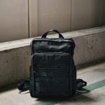 ビームス プラス×ブリーフィング「TA PACK」￥77,000／W29×D14×H40㎝／ブラック