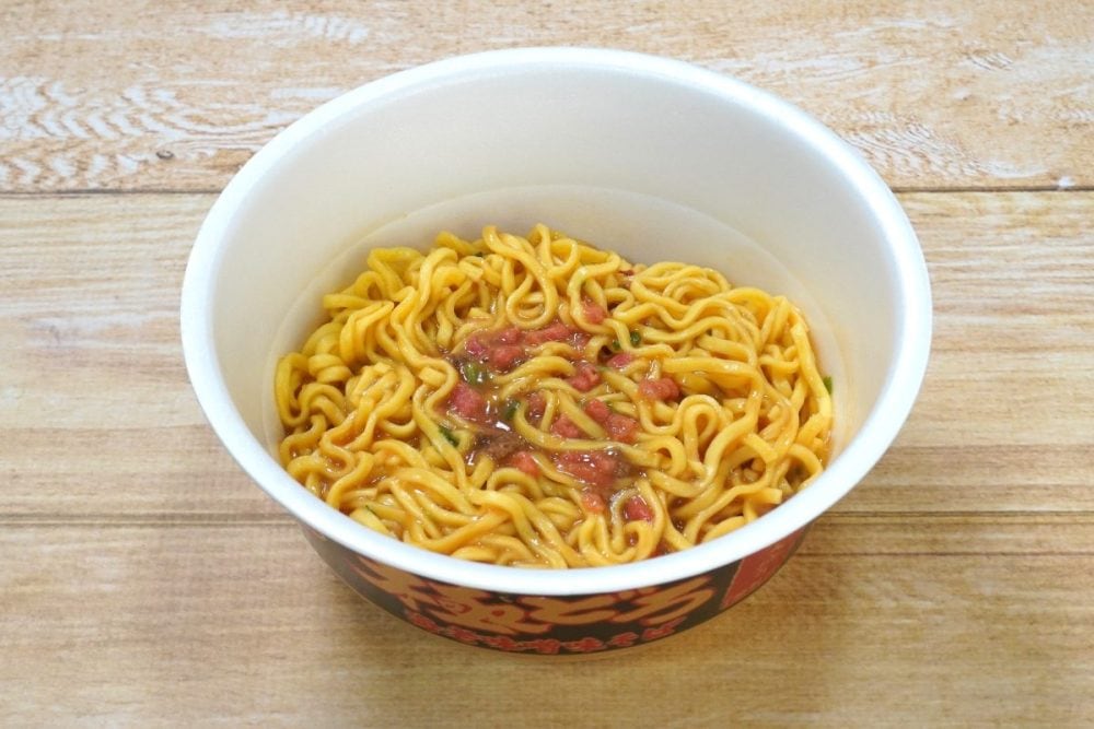 エースコック 極どろ 海老味噌味そば 麺大盛り