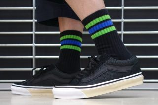 「夏の夜に映える限定スニーカー」テーマはナイトフラッシュ…特別な“VANSのOLD SKOOL”をエディターが試し履き