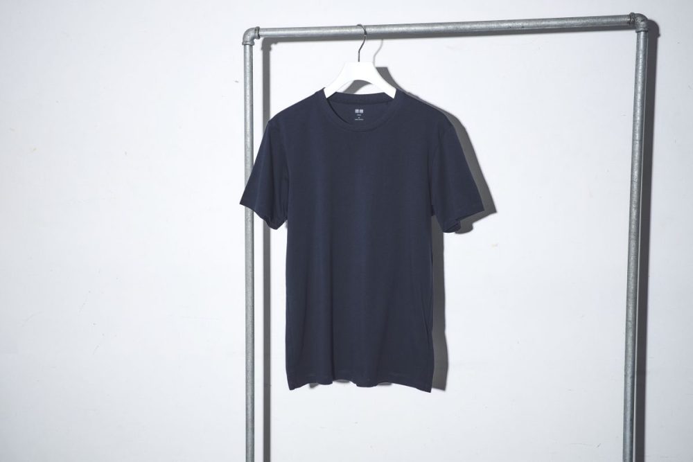 上質な素材を合わせることで服の風格も上がり、大人に合った雰囲気を得ることができる