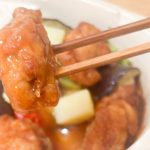 メインディッシュの鶏と野菜の黒酢あんは、ボリューム感があってかなりの本格中華味