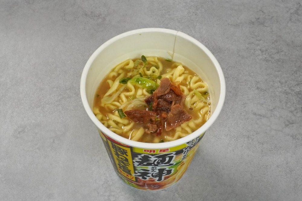 明星食品 明星 麺神カップ 豚ねぎ塩ラーメン ￥278）（税別）
