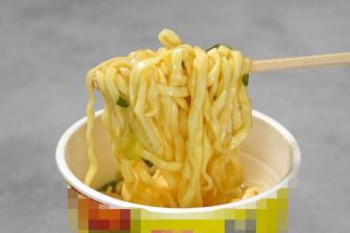 「このカップ麺がマジで激うま」夏のトレンド“塩風味”ベスト3杯【1位はしょっぱさとレモンの酸味が最高な麺神】