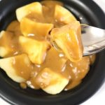 カレーと一緒にじゃがいもを煮込んでいない！？