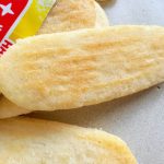 2種類のレモンパウダーがたっぷりかかっており、ひと口食べれば夏らしい爽やかな甘酸っぱさが口いっぱいに広がります