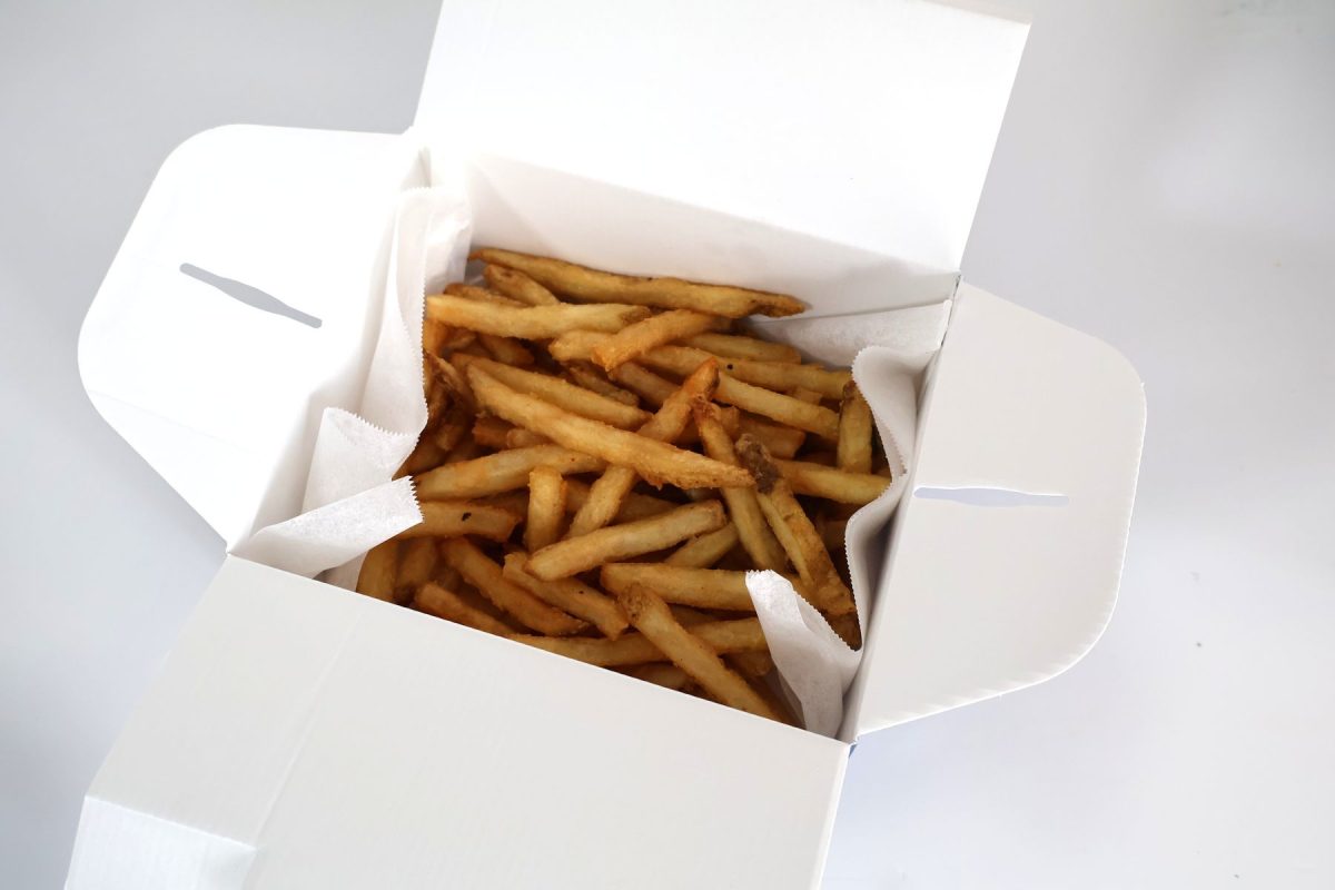 ローソンのフライドポテト【BOX】は箱一杯ぎっしり！