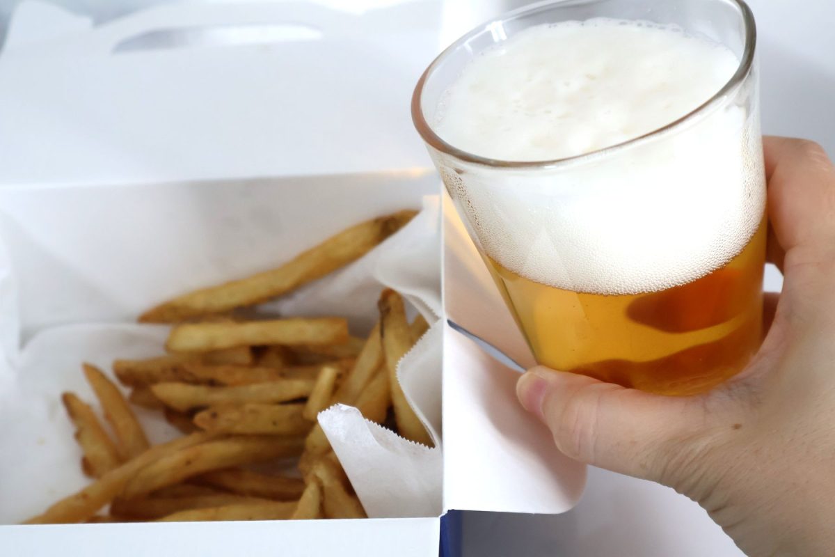 一緒にローソンの発泡酒で楽しんでみた