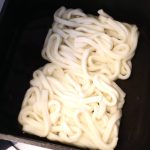 麺は2分ほどゆでる