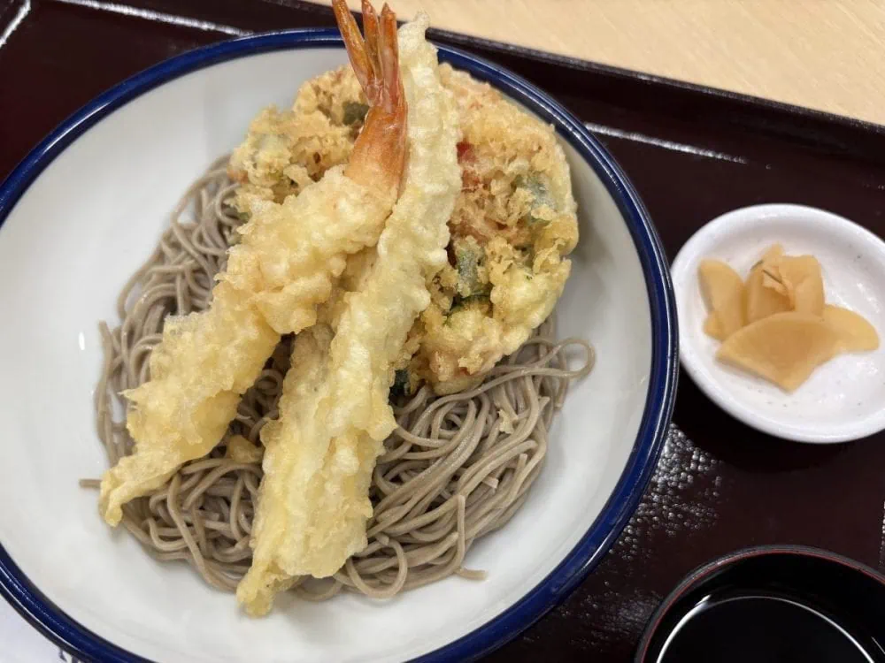 第3位　「“天丼てんや”の夏の風物詩が絶品」たれづけ⼤江戸天丼＆麺シリーズ第2弾をグルメ系ライターが実食！【イチオシ食材はとろ～り食感が面白い!?】