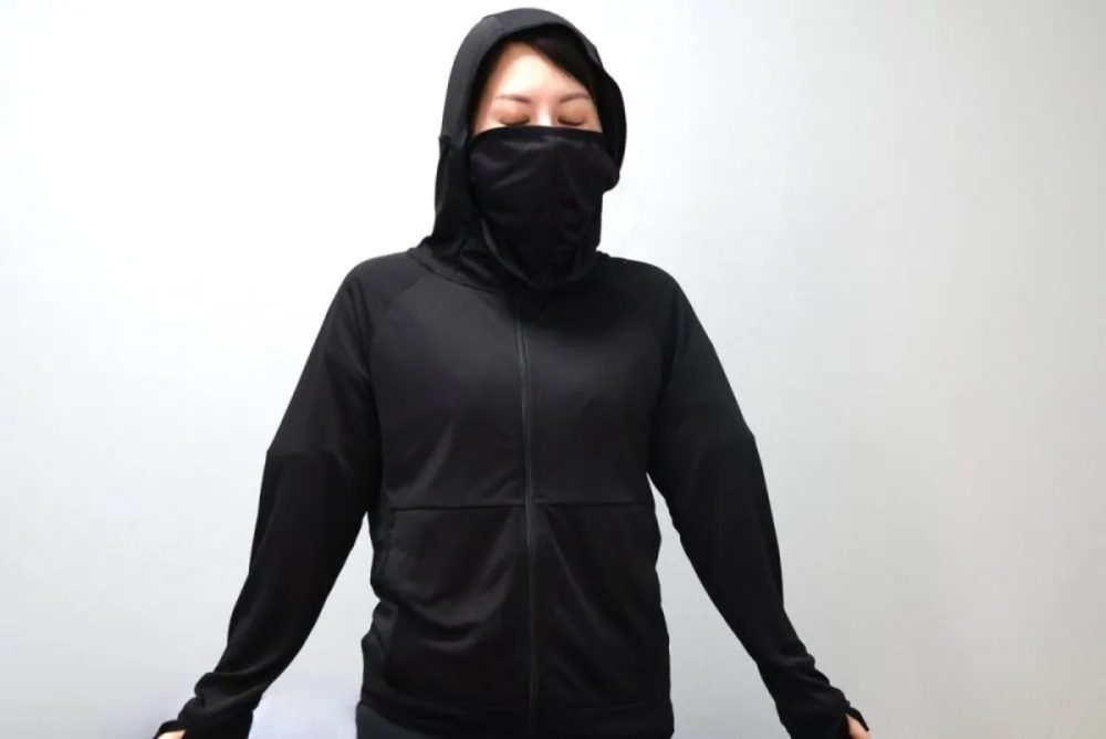 第1位　「ワークマンの“不審者パーカー”が完売」買えなかった人に朗報！“不審者すぎない”クールUVフェイスガードパーカーならまだ買える！