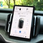 センターには12.3インチのモニターを設置。ドライブモードも含めてここで各種設定や調整が行える
