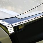 ヘッドライトはトールハンマーと呼ばれる新しいデザインとなった