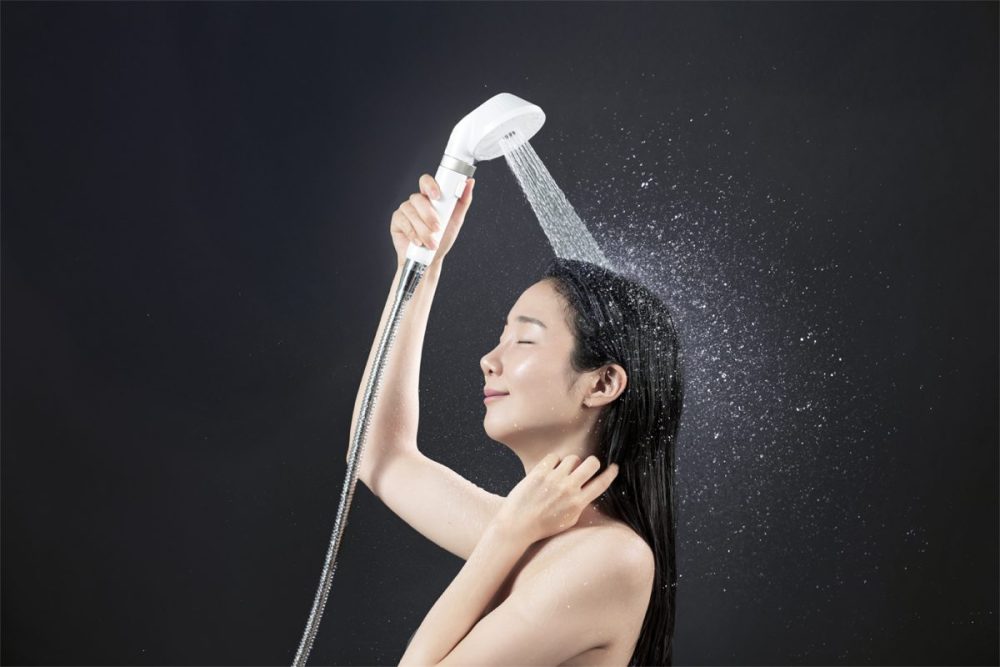【頭皮の皮脂汚れ専用モードも！】アイリスオーヤマの理美容機器ブランド・ミコラ「ウルトラファインバブル クレンジングシャワーヘッド」に大注目！