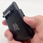 VGR V-390スーパートリムはキワ剃り刃も付属しています