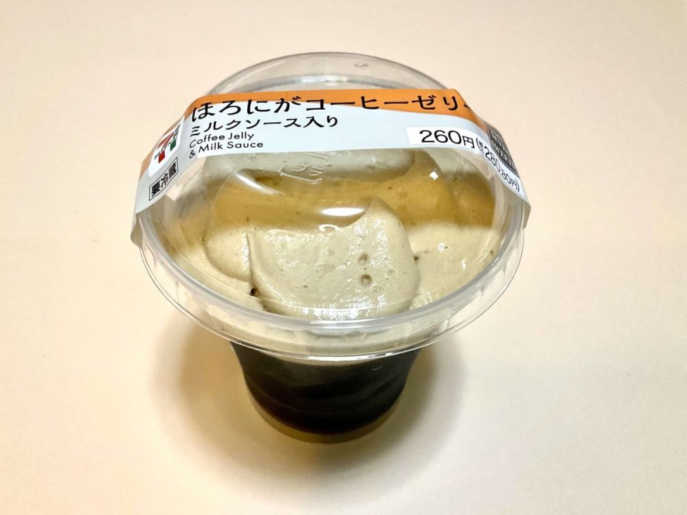 セブン-イレブン、ほろにがコーヒーゼリー　ミルクソース入り