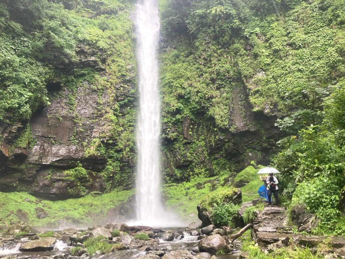 夏の天然クーラー！「阿弥陀ヶ滝」