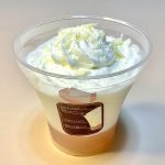 セブン-イレブン、とろけるホワイトチョコプリン ピーチ