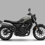 カラーバリエーションは、落ち着いた印象の「パールディープマッドグレー」を新たに採用