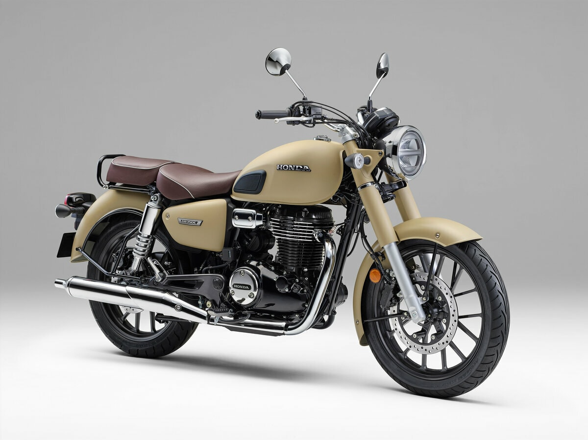 人気のネオクラシックバイクが進化した！ホンダ「GB350 C」が新カラー