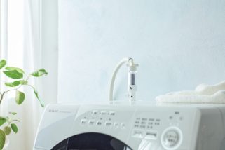 「給水口に取り付けるだけで洗浄力が激変!?」全洗濯機対応で7100円はすごい！自宅の洗濯機を“微細泡発生マシン”に変えてくれる夢の装置、その実力を徹底解説