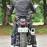 スズキ Vストローム800　「シート高は抑えめでデザインはスリム」