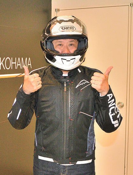 フィッティングで一層バイクライドが快適に