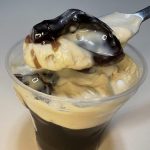 セブン-イレブン、ほろにがコーヒーゼリー　ミルクソース入り