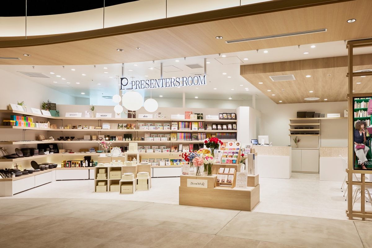 PRESENTERS ROOM（ニュウマン高輪店）外観