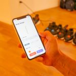 シューズやインナーソールを買うときだけデータ解析するのではなく、 継続して身体データをリアルタイムで取得し、スマホアプリで可視化