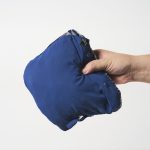 持ち運びに便利なポケッタブル仕様