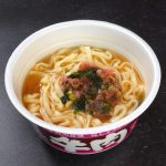 東洋水産「マルちゃん　茶色い牛肉うどん」