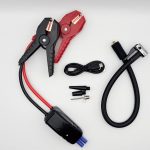 バッテリーケーブル、空気入れホース、ボールなどの空気入れニードル、USB Type-Cケーブルが付属