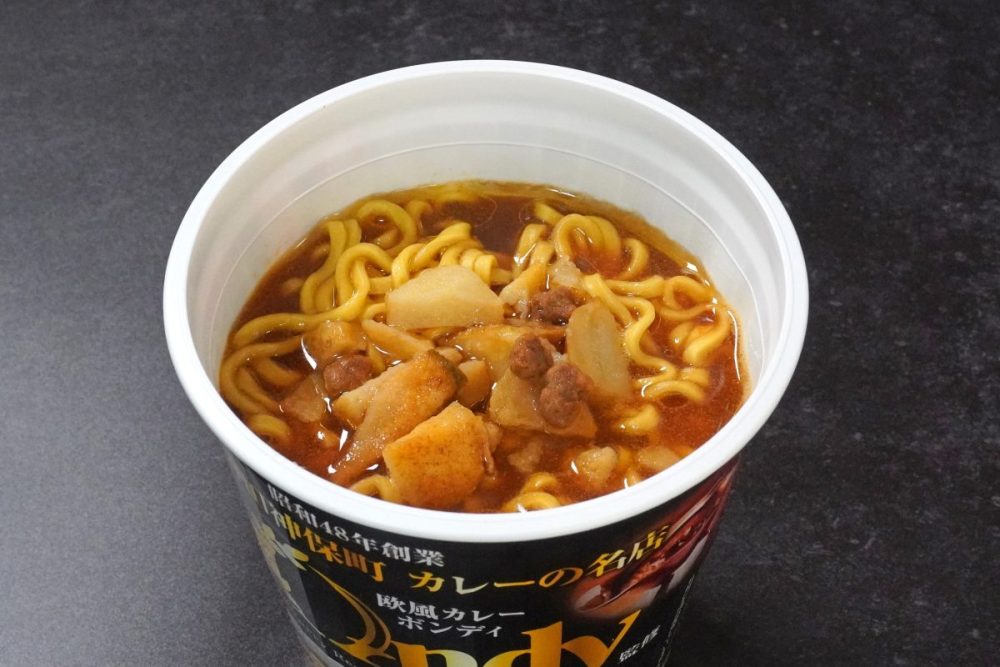 サンヨー食品「欧風カレーボンディ監修 欧風ビーフカレー味ラーメン」