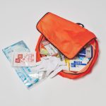 エース テオフィールド HS　「スーツケースを自宅でただ保管するだけじゃない、防災グッズ収納と避難時の持ち出しもできるという新発想。これからの新常識になるかもしれませんね」（飯塚さん）