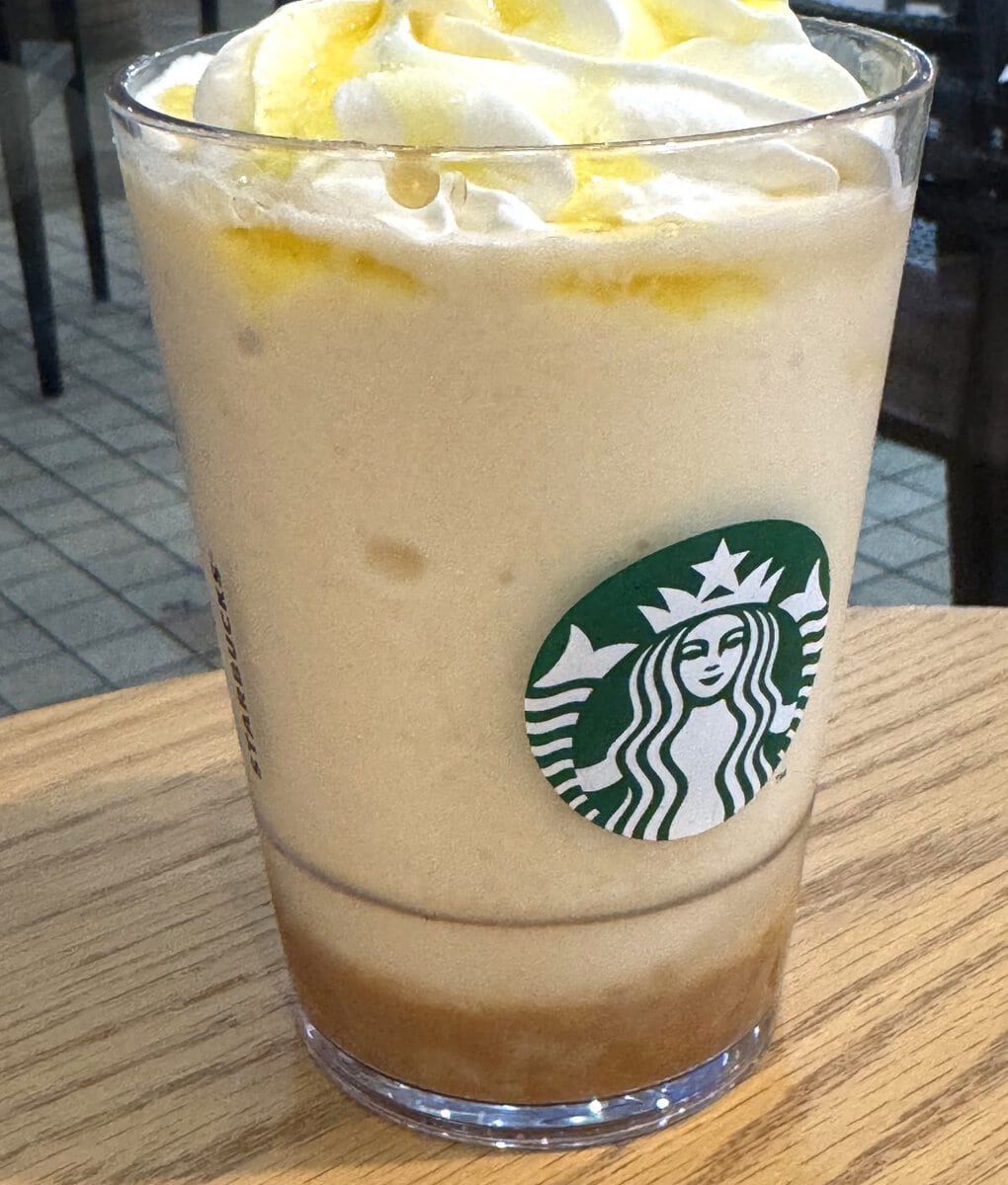スターバックスコーヒー
洋なし 生キャラメル フラペチーノ
