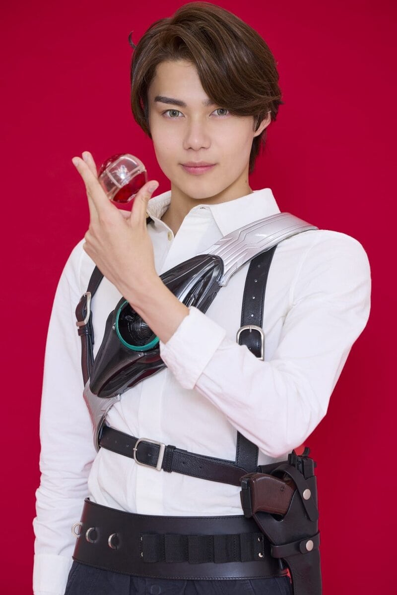 『仮面ライダーゼッツ』に、主人公・万津莫（よろず　ばく）／ 仮面ライダーゼッツ役で出演中の今井竜太郎さん
