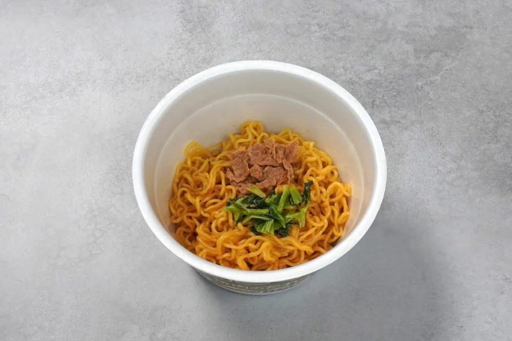 第2位　「このカップ麺、ガチで激うま」濃いめの味がたまらない“個性派カップ麺”ベスト3杯【1位は焼肉のたれと相性抜群の汁なし麺】