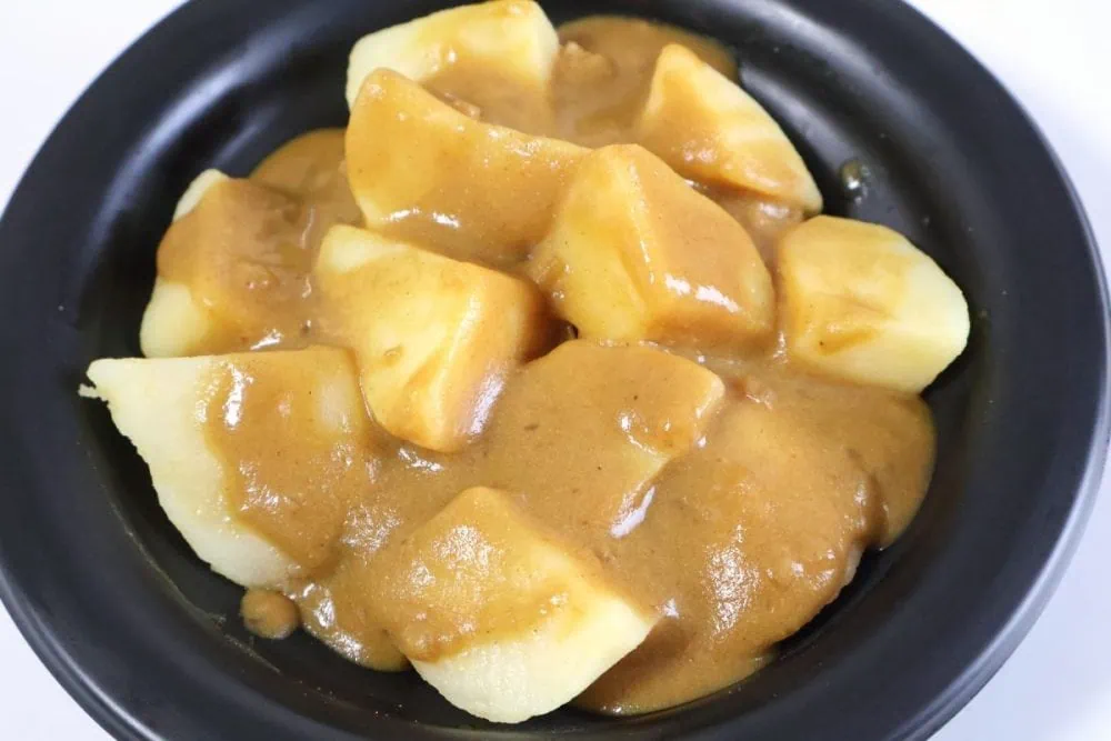 第3位　「ドンキのヤバい“偏愛めし”」やっぱり狂ってる…“ナポリタンon焼きそば”“じゃがいもだけのカレー”ほか最新作の味を正直レビュー！